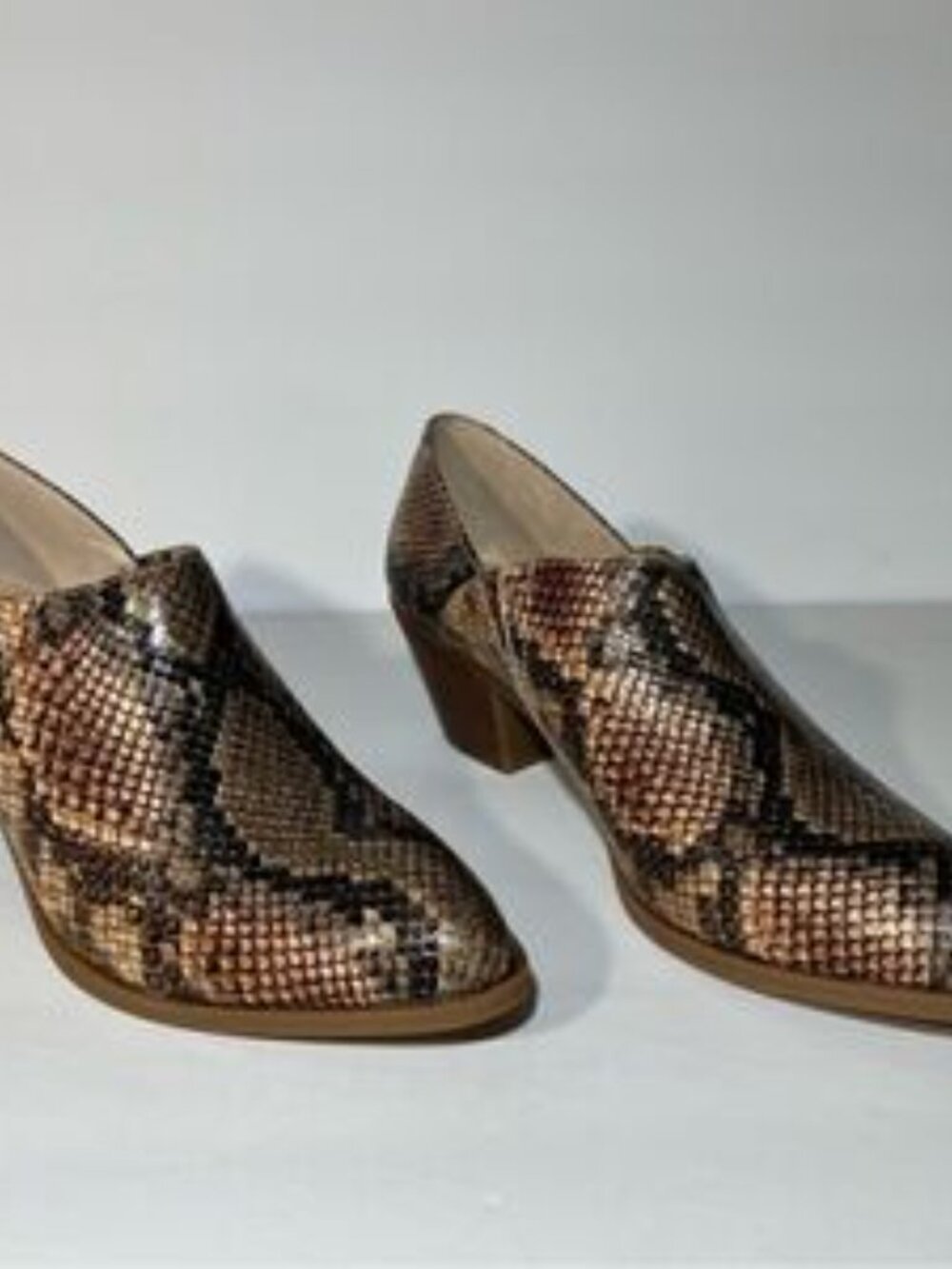 Katy Perry The Hope Shooties - Picture 4 of 8